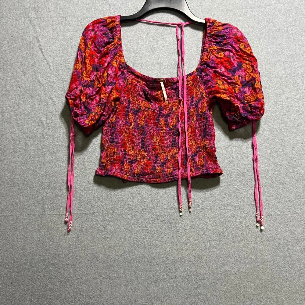 Free People Pink Floral Smocked Puff Sleeve Crop Top Square Neck festival boho - Picture 1 of 5